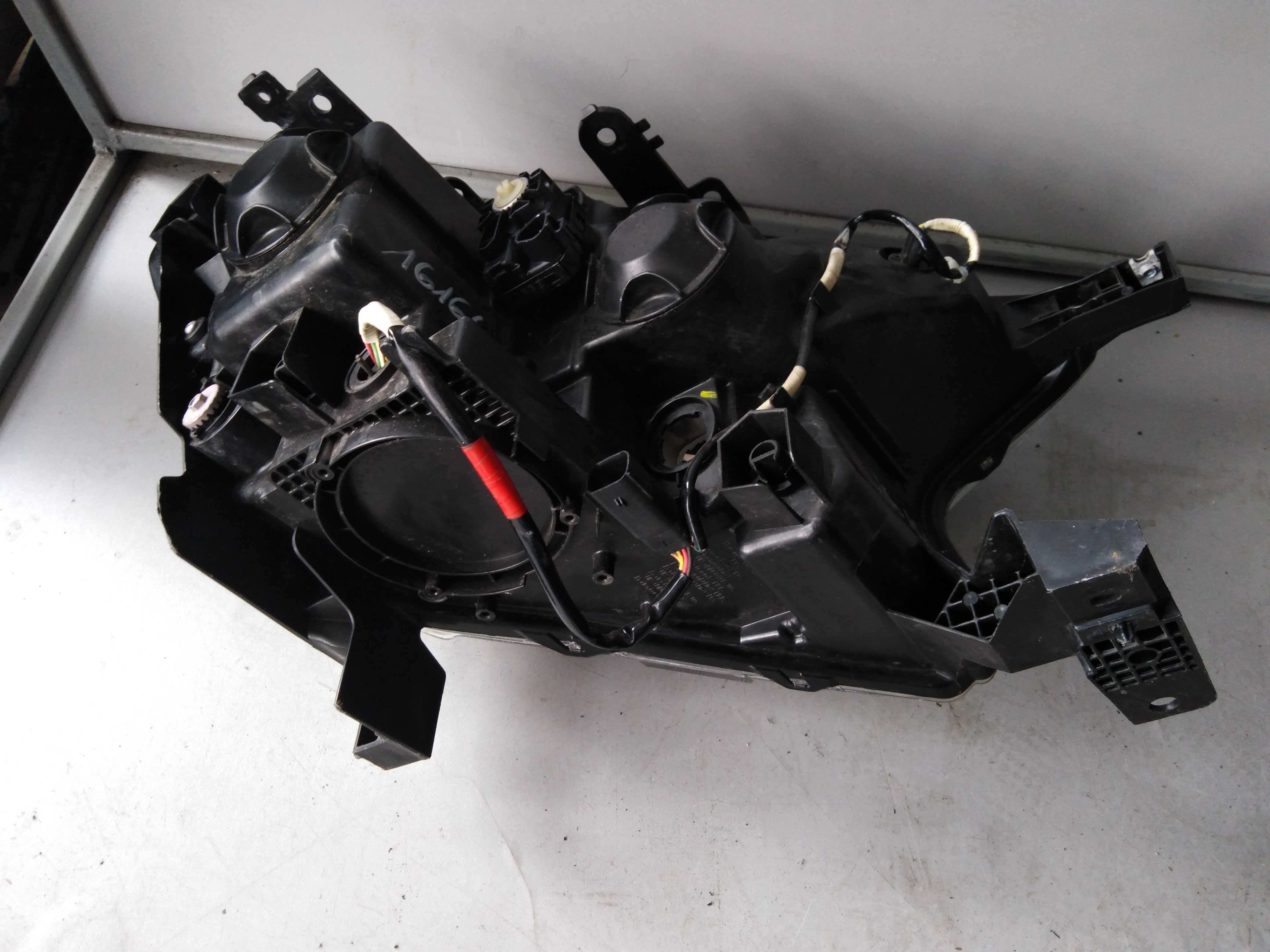 Ranger IV Lift 15r-  Reflektor Przód Lewy