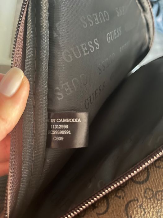 Plecak Guess premium duży rozmiar na laptopa tablet