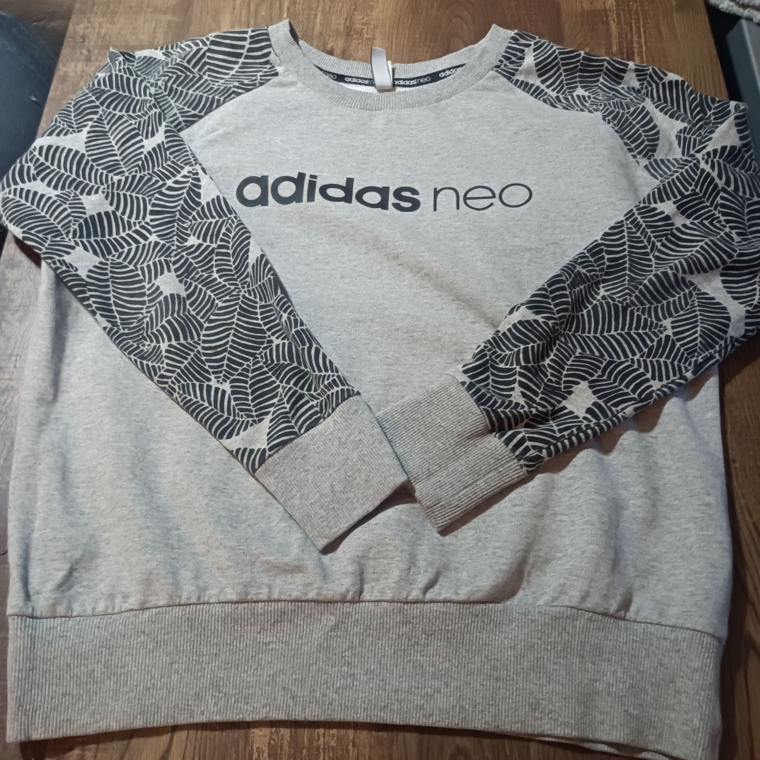 Bluza ADIDAS/ Neo print/ rozm M/ zapraszam