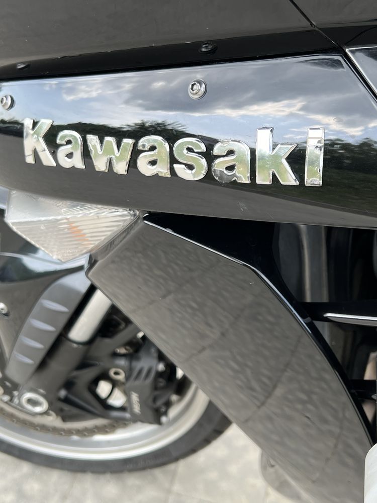 Kawasaki Gtr 1400 (concors14)