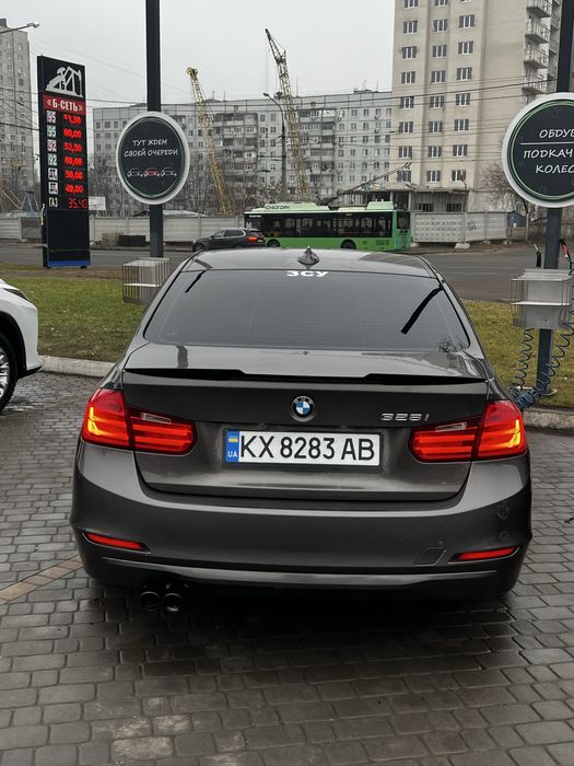 Bmw f30 328i  экономный автомобиль