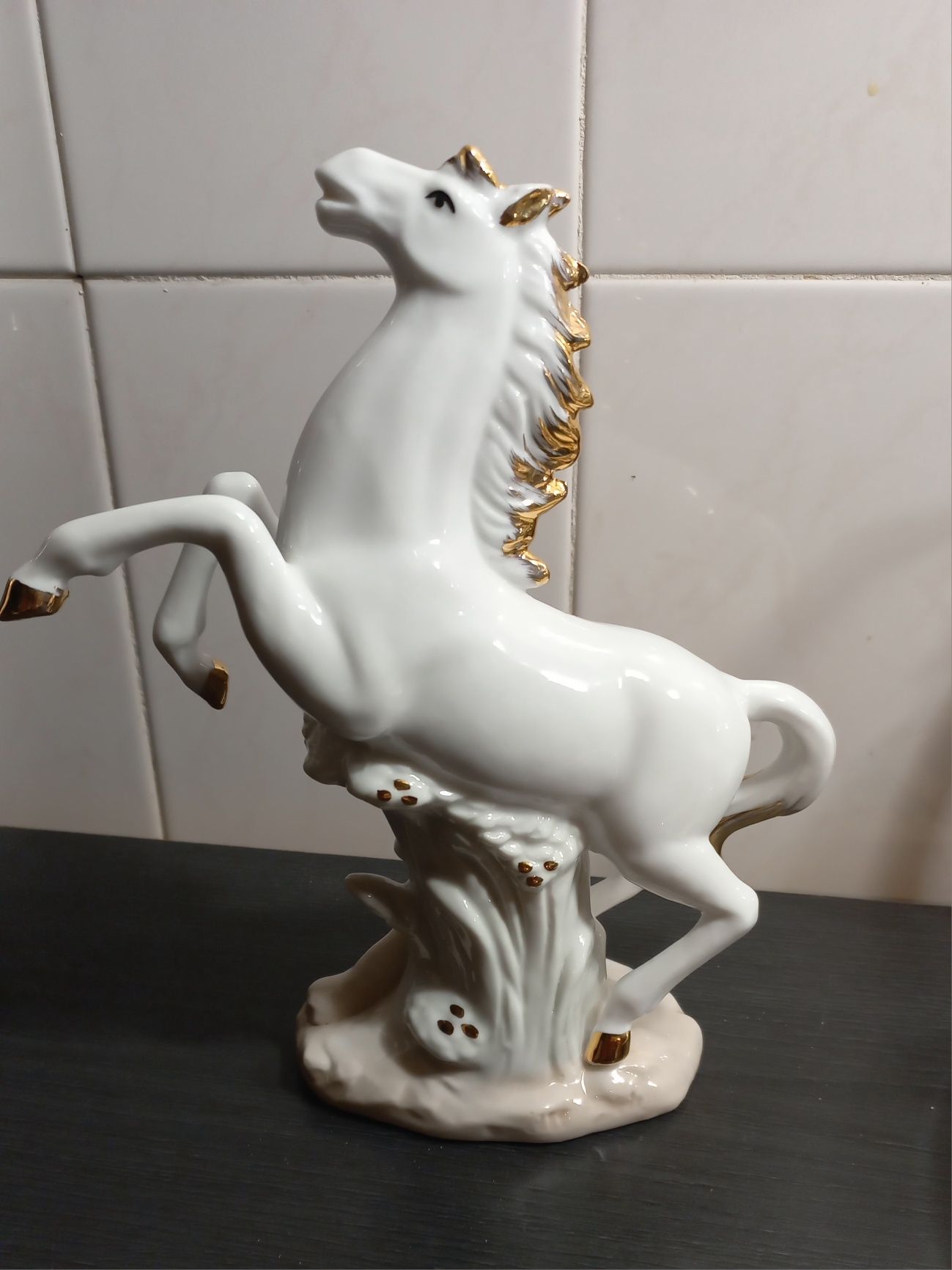 Сувенирная фигурка лошади