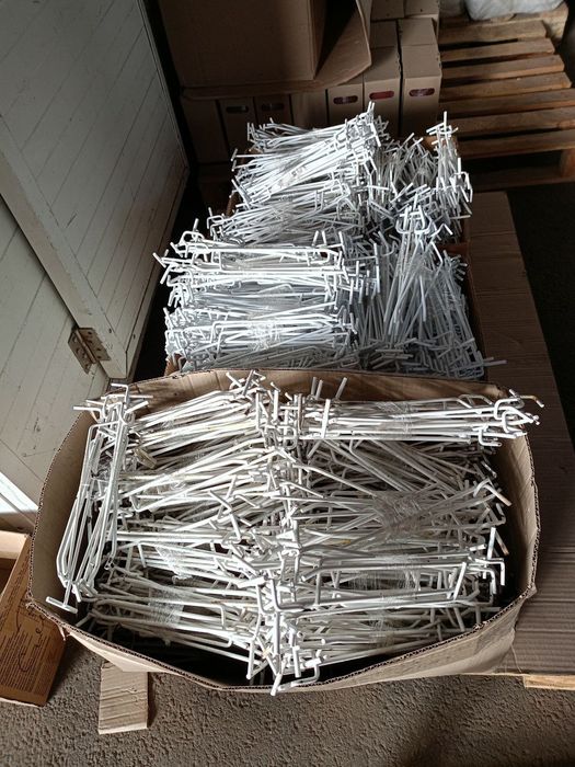 Крючок торговый для перфорации. Ценникодержатели. Крючок от 250мм