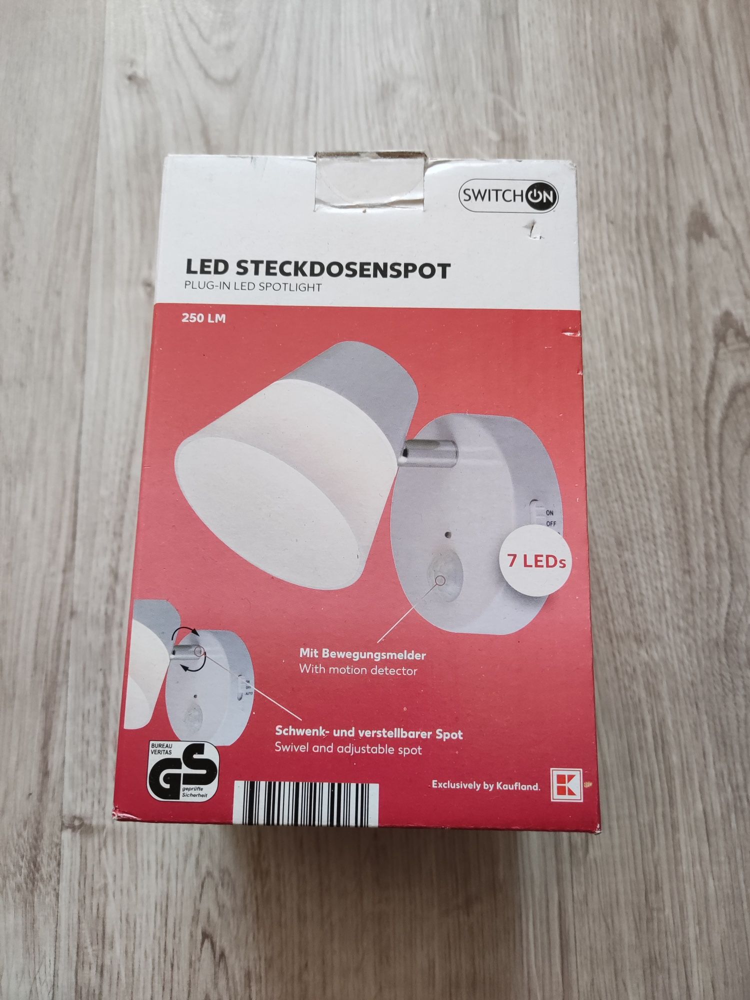 Lampka LED ledowa do gniazdka