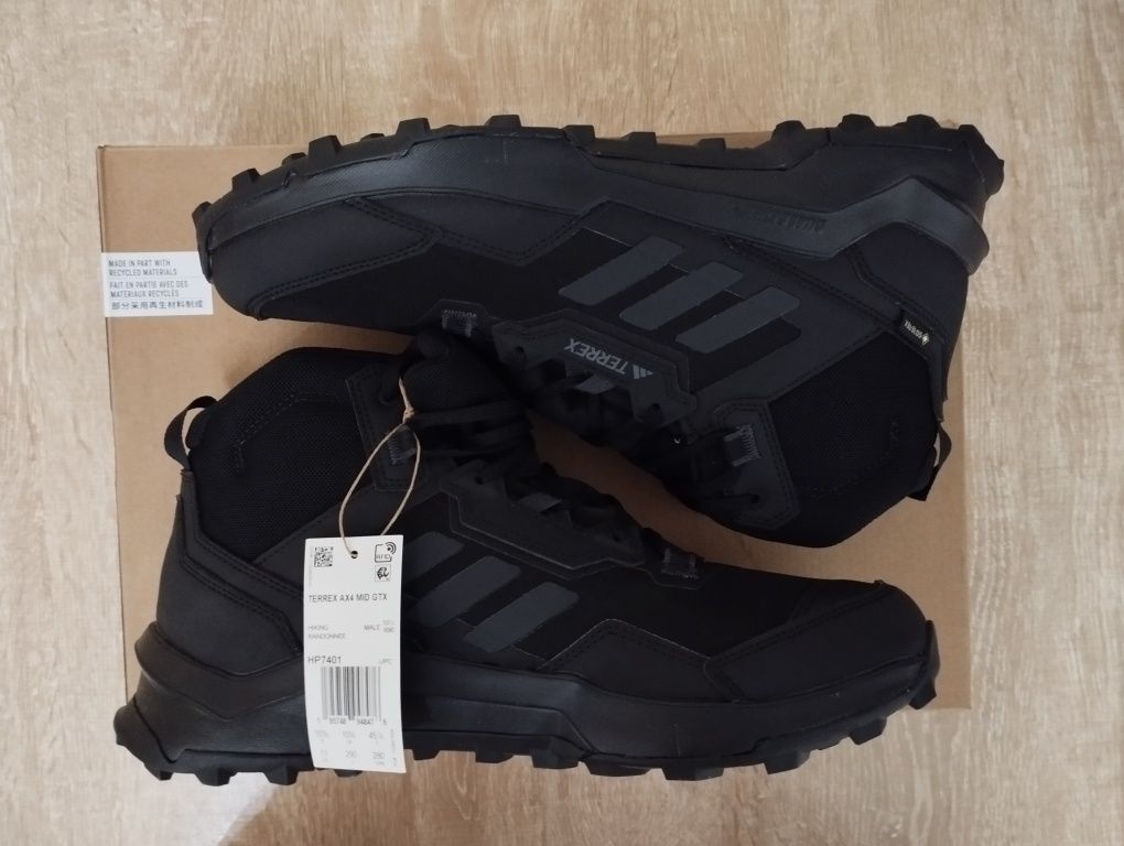 Зимові чоловічі кросівки Adidas TERREX AX4 MID GTX, р.45,5, ОРИГІНАЛ