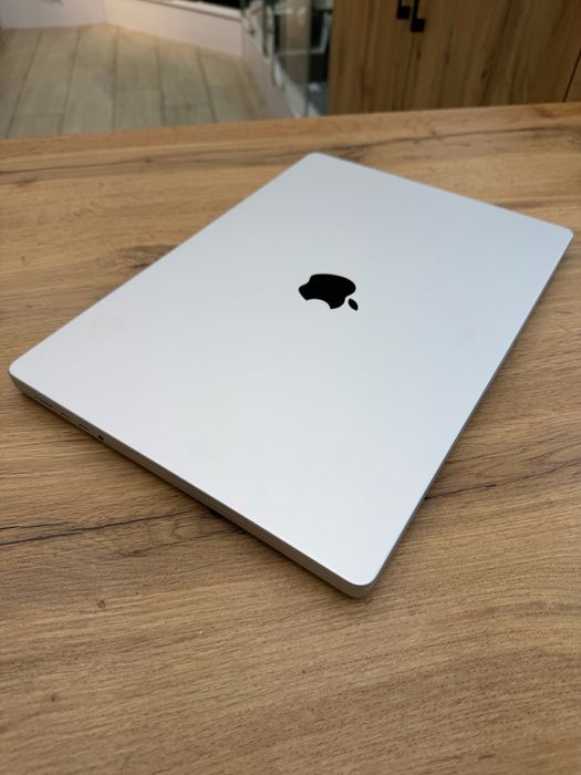 Apple macbook pro 16’ m4pro 24/512tb , макбук про 16 м4про