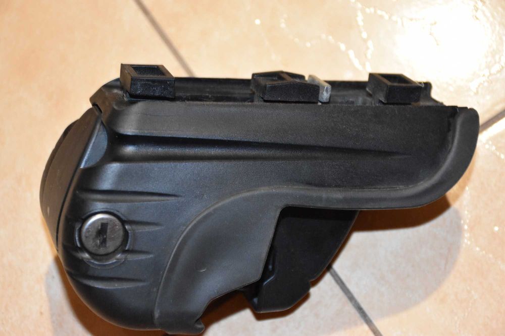 Stopy do bagażnika KIA Sportage III 10-16 r.