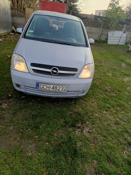 Sprzedam opla merivę benzyna