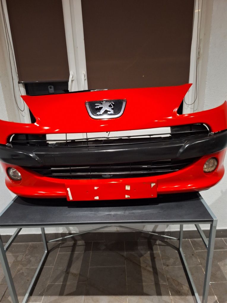 Zderzak przód przedni peugeot 1007 kod KKNB rok 06