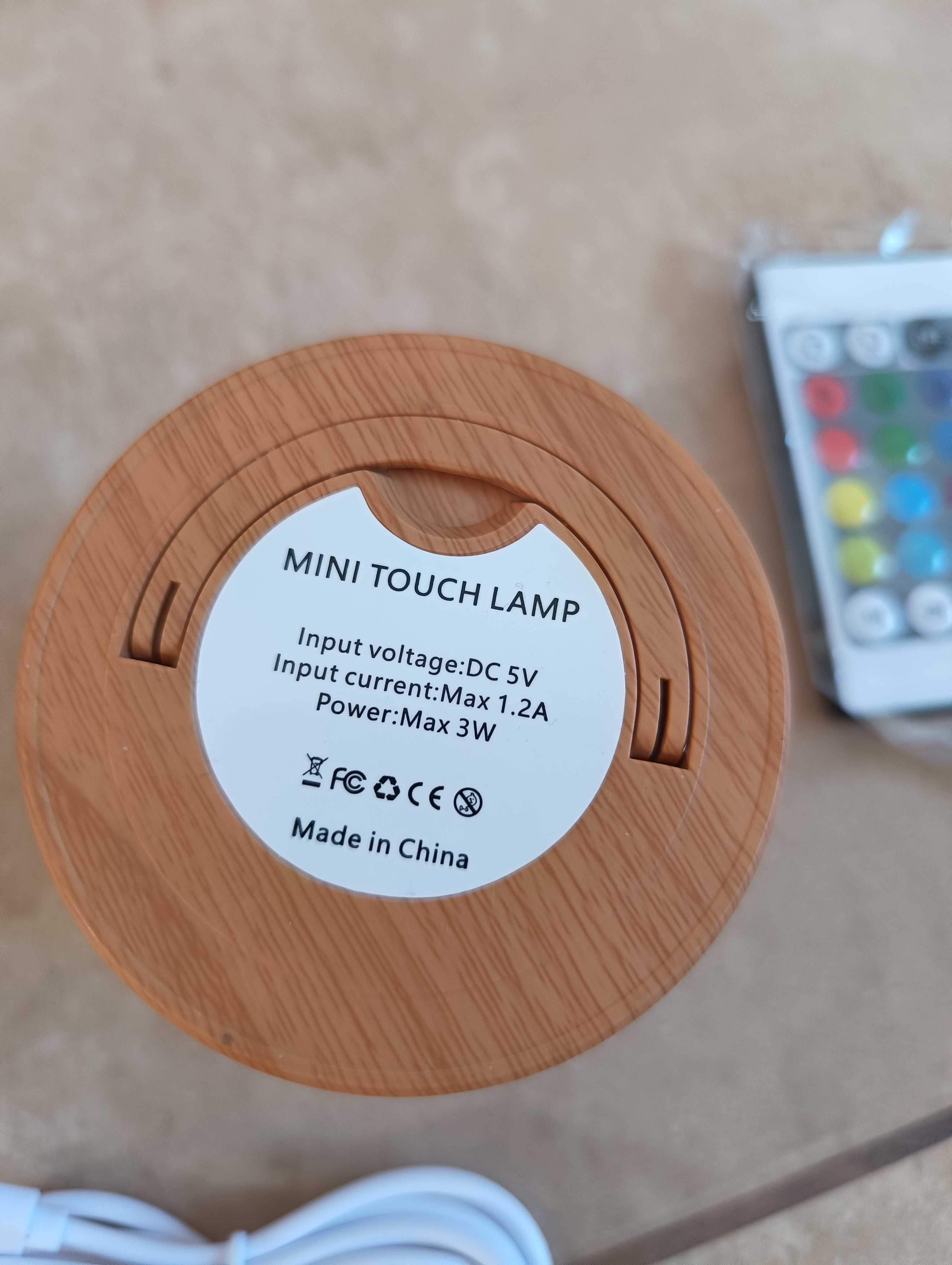 Lampka Nocna Lampka Mini Touch z pilotem kolory funkcja timera NOWA