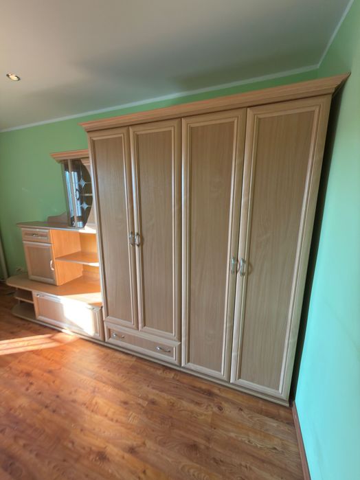 Sprzedam meble pokojowe stan dobry