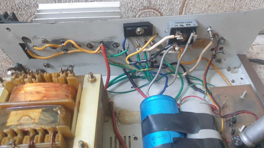 Zasilacz 12V CB własnej roboty z około 93 roku - do pomajsterkowania