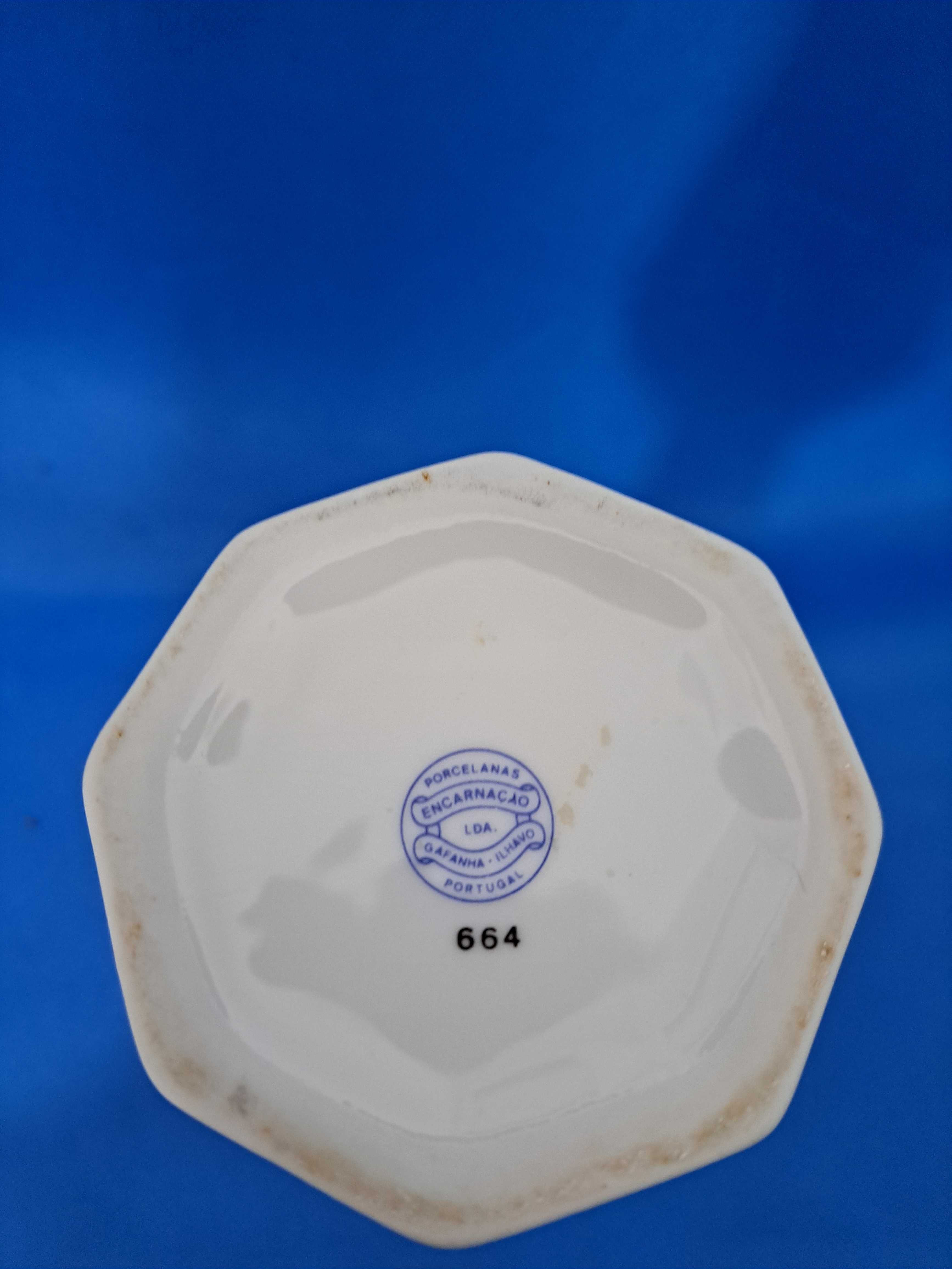 Jarra Porcelanas Encarnação