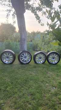 Cztery alufelgi 18" cali z trzema oponami letnimi, Ford, Volvo, 5x108