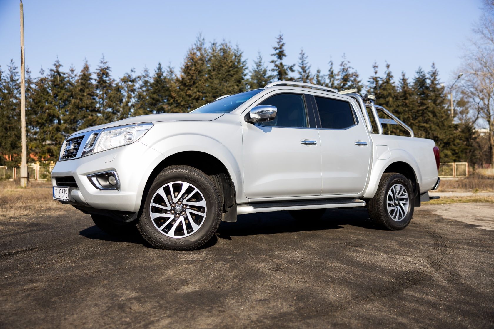 NISSAN NP300 NAVARA 2.3 biturbo 4x4 190km JAK NOWY