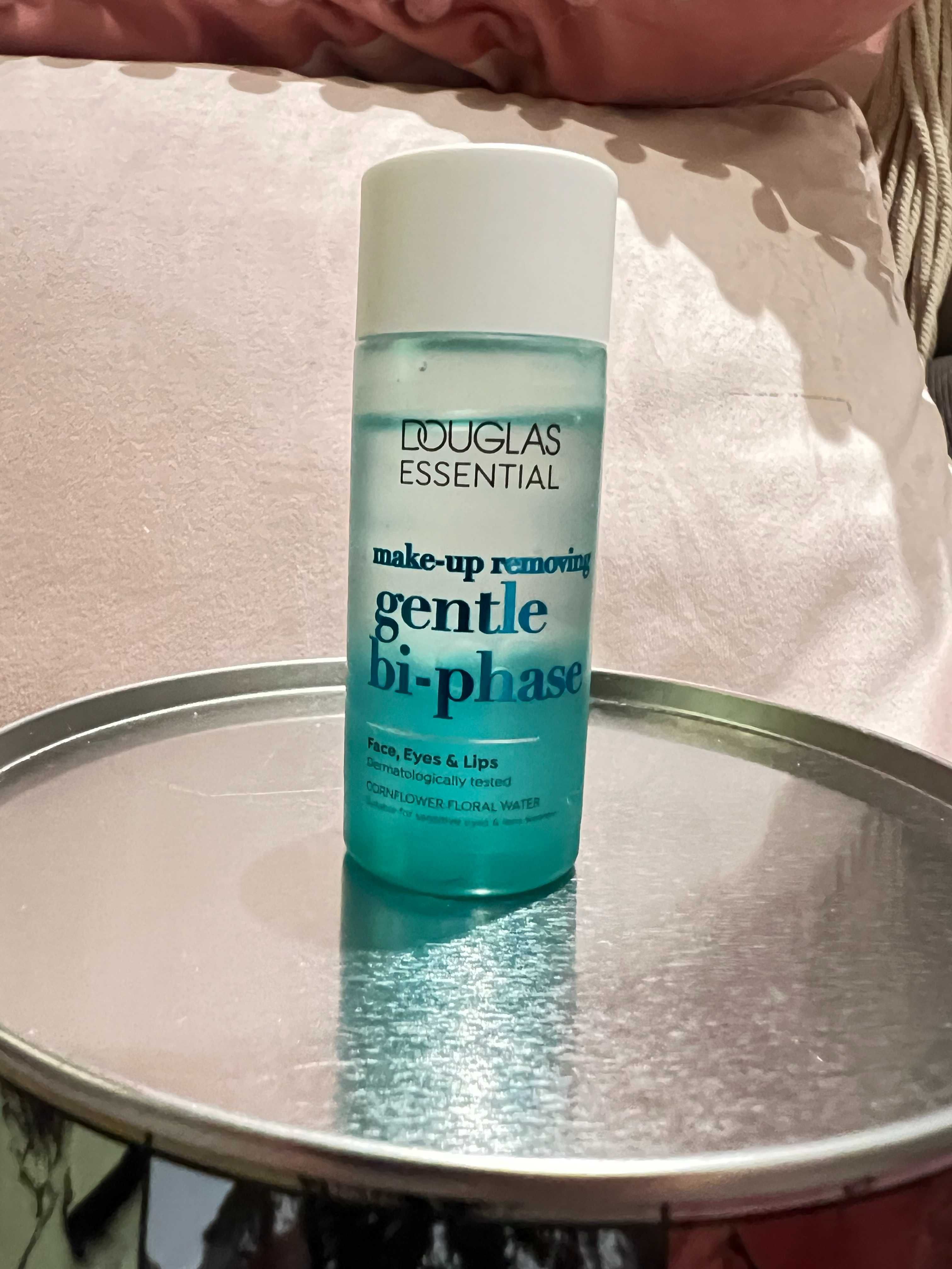 Douglas Essential Cleansing Make-Up Removing Gentle Bi-Phase 30ml new