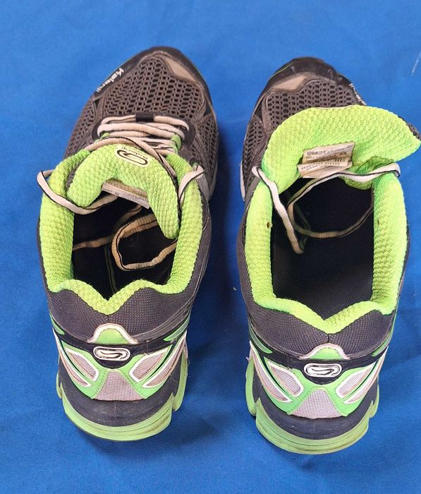 Ténis Merrel e Kalenji