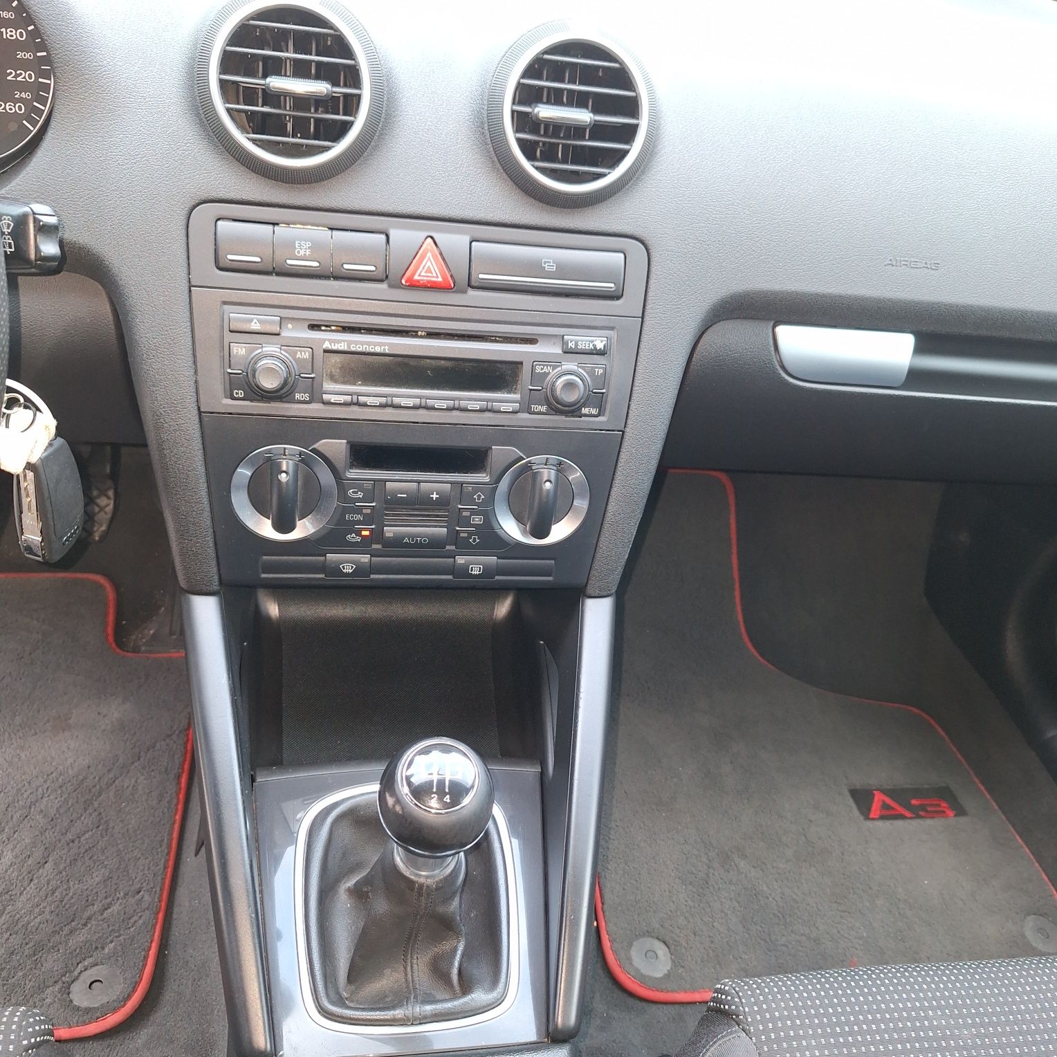 Audi a3 1.6 mpi 5 drzwi