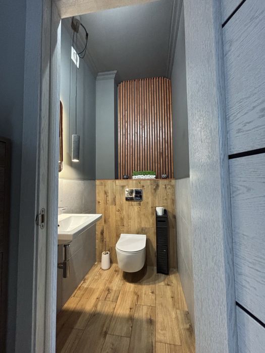 Продаж 2 кім квартири