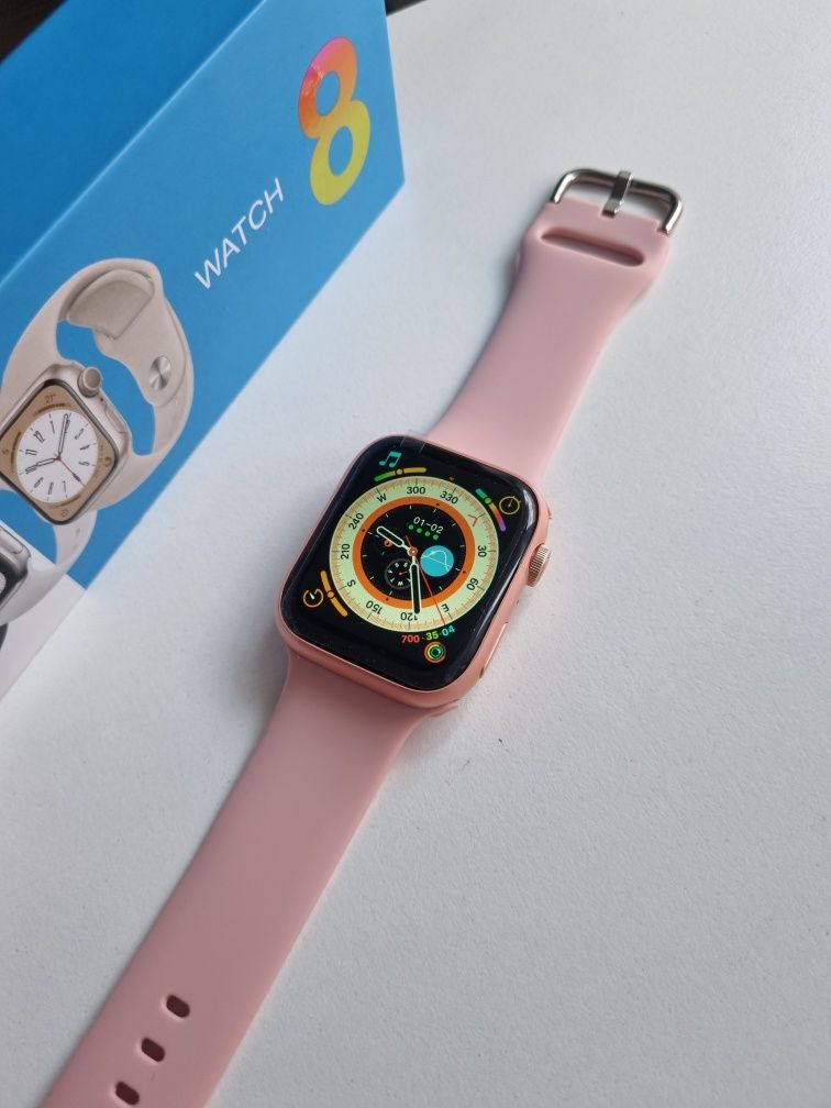 Różowy smartwatch 8 seria