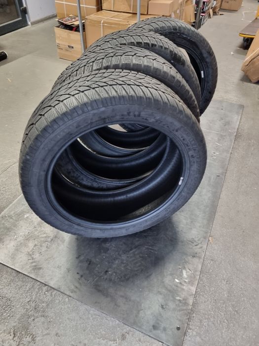 Opony zimowe DUNLOP sp winter sport 255/45/R20