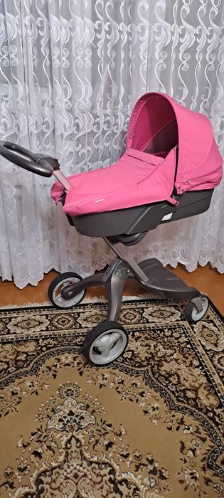 Дитячий візочок STOKKE 2в1 в гарному стані.