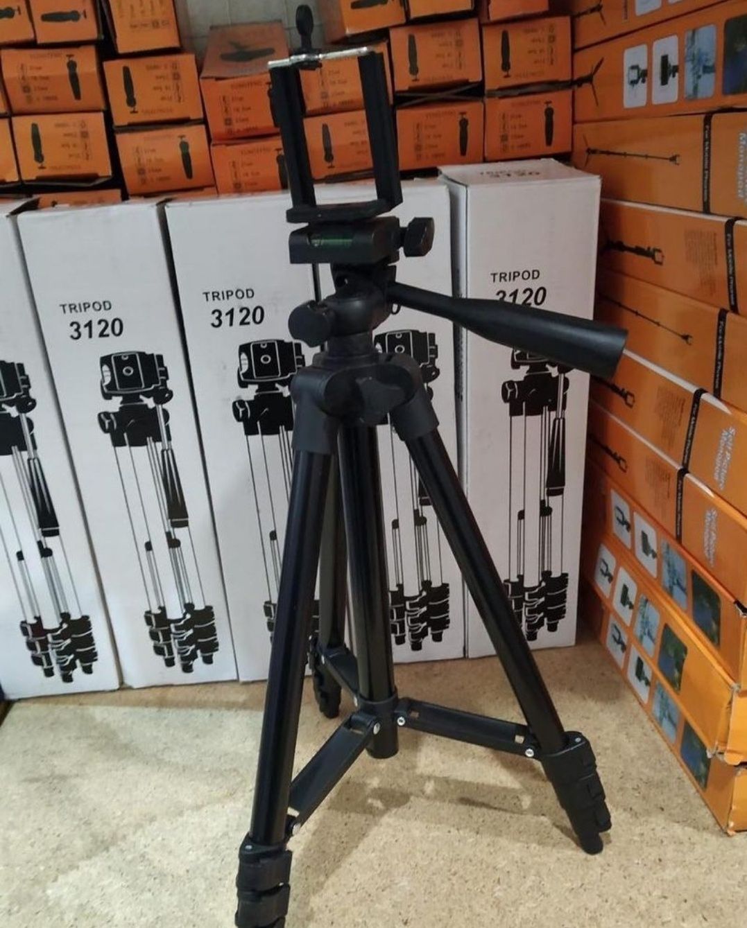 Штатив Tripod 3110 (А) + пульт