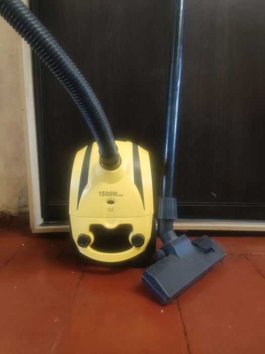 Продам пылесос Rotex