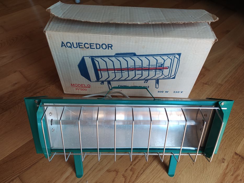 Aquecedor elétrico antigo