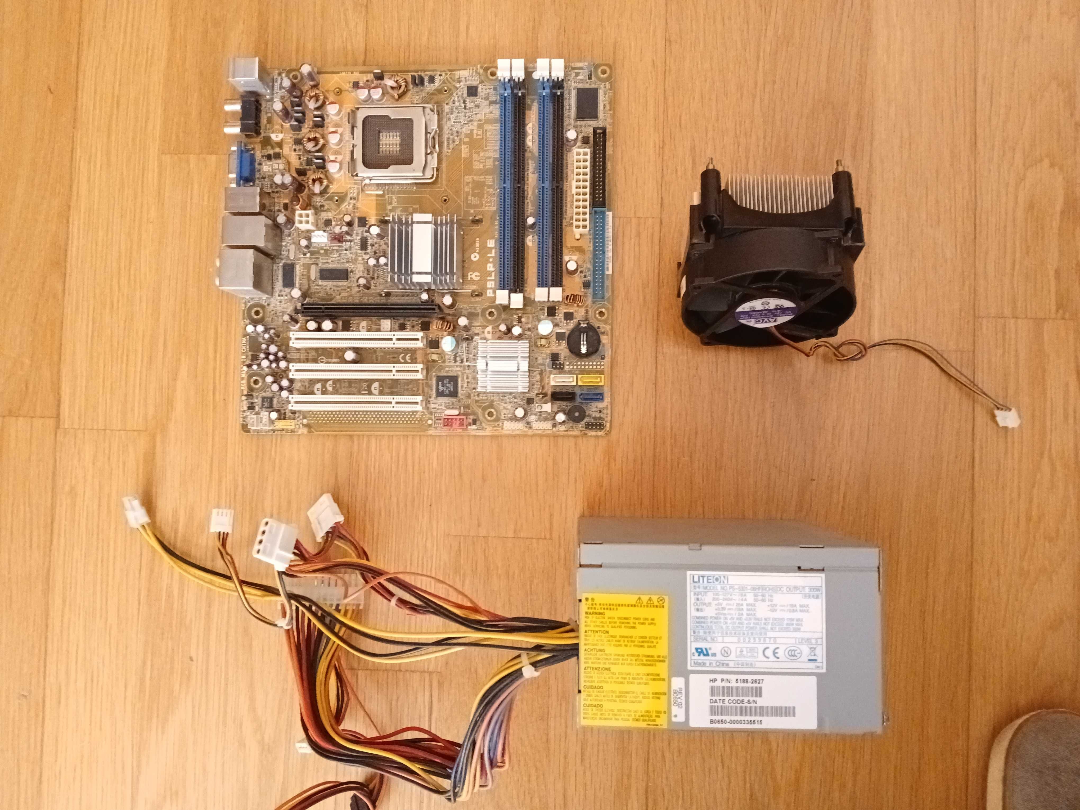 Motherboard ASUS Tek e outros componentes