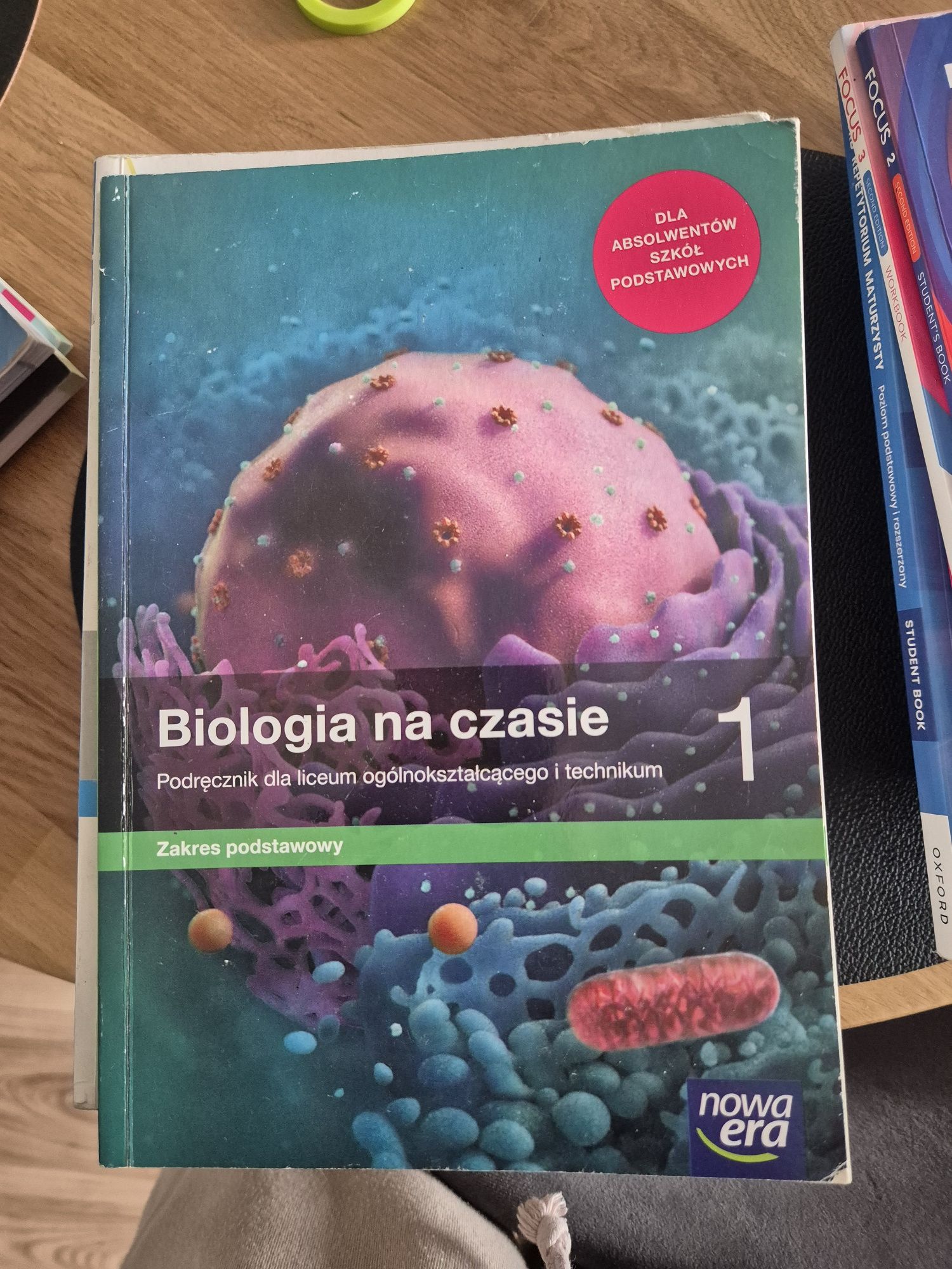 Książki do liceum lub technikum
