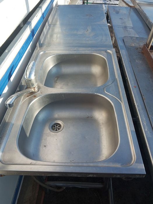 Мойка двойна із столом