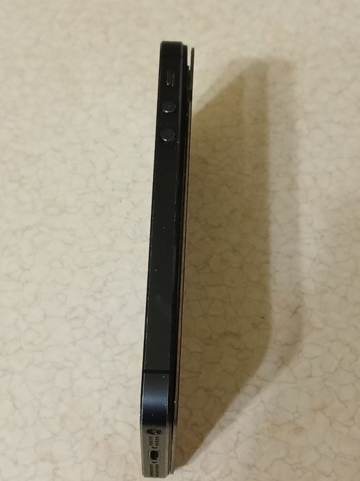 Айфон 5 на запчасти