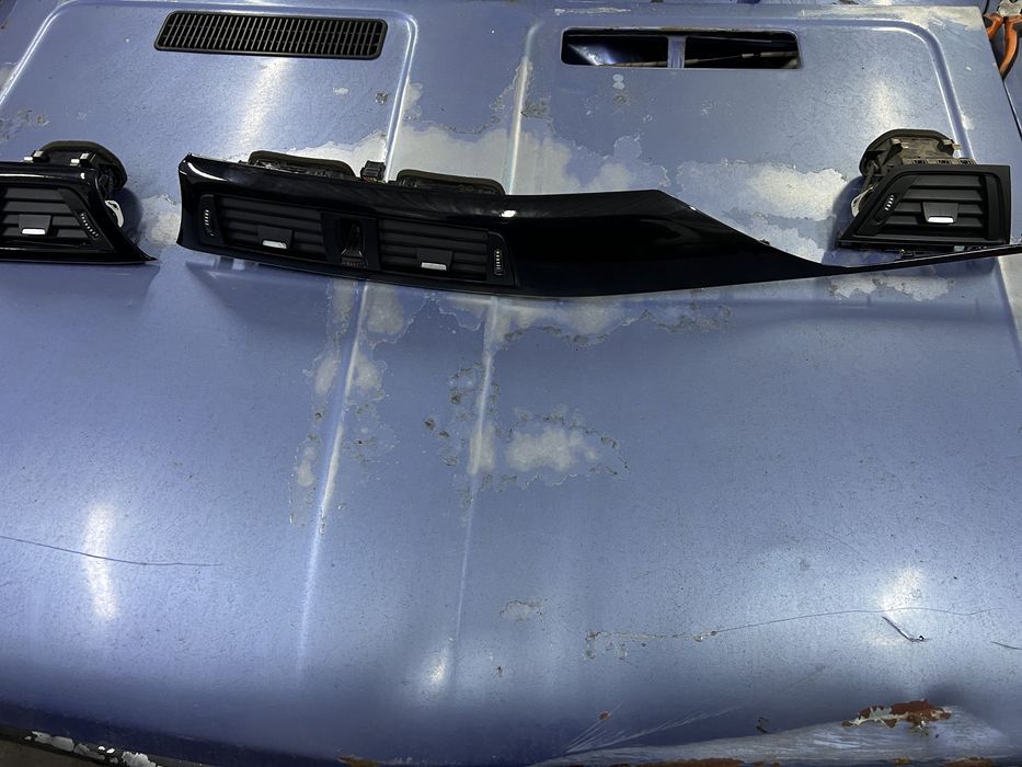 Декор салона бмв f30