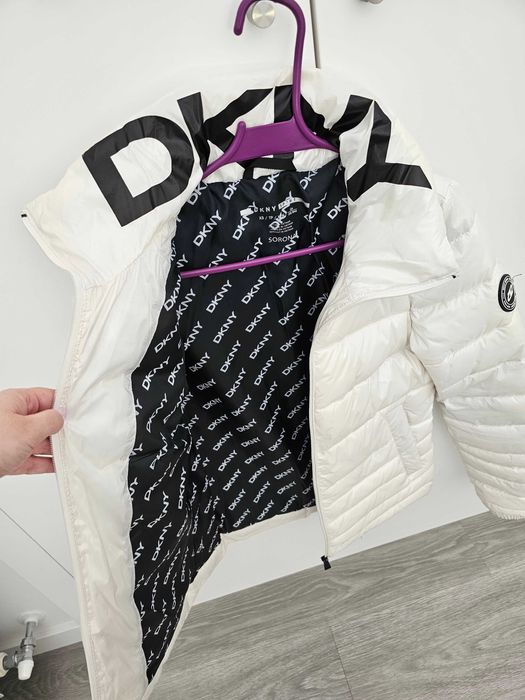 Casaco/ Quispo DKNY