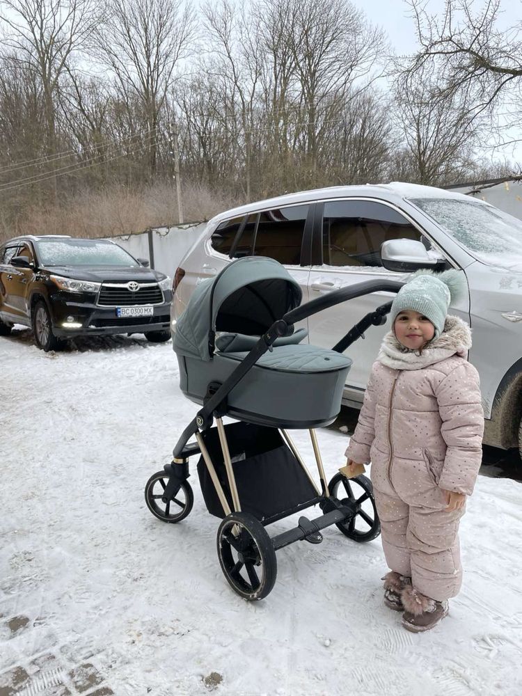 Коляска Roan Ivi 2023