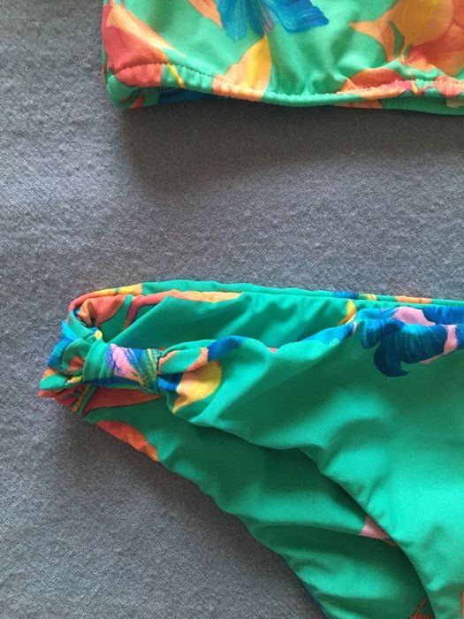 Biquini El Corte Inglès flores