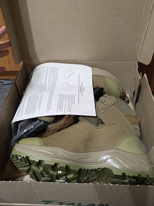 Берці зимові Talan нові в коробці розміри 40 41 42