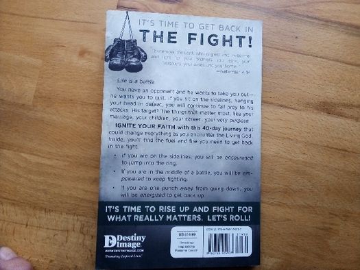Книга "Ignite Your Faith: Get Back in the Fight" Tim Clinton,Max Davis