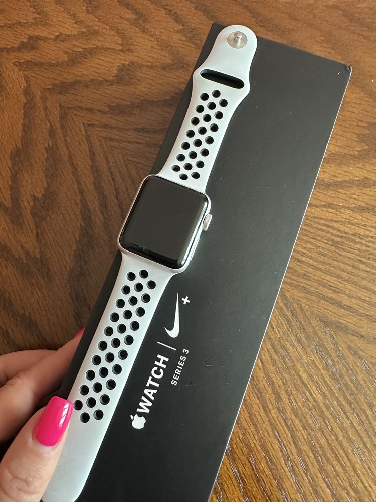 Apple watch series 3, 38 mm, Nike