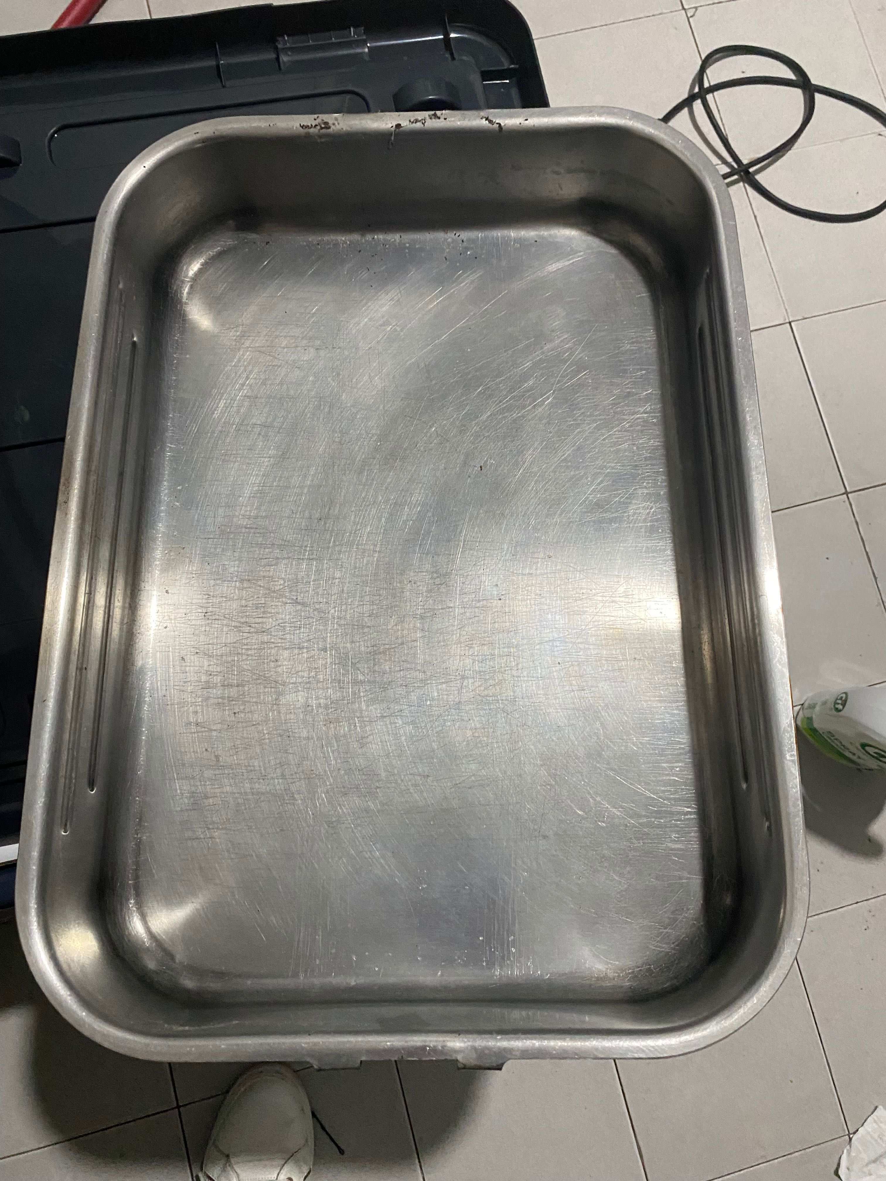 Tabuleiros para assados e para banho Maria