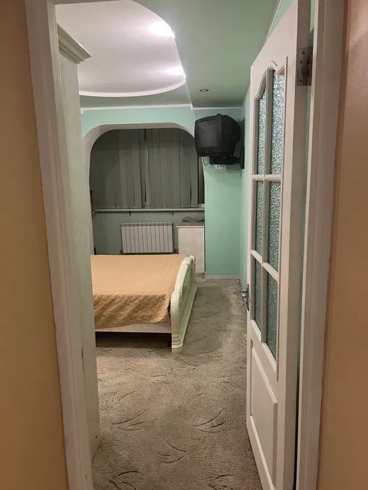 Продам 3-и к/к з меблями та технію на Волкова, р-н Кардіоцентру.