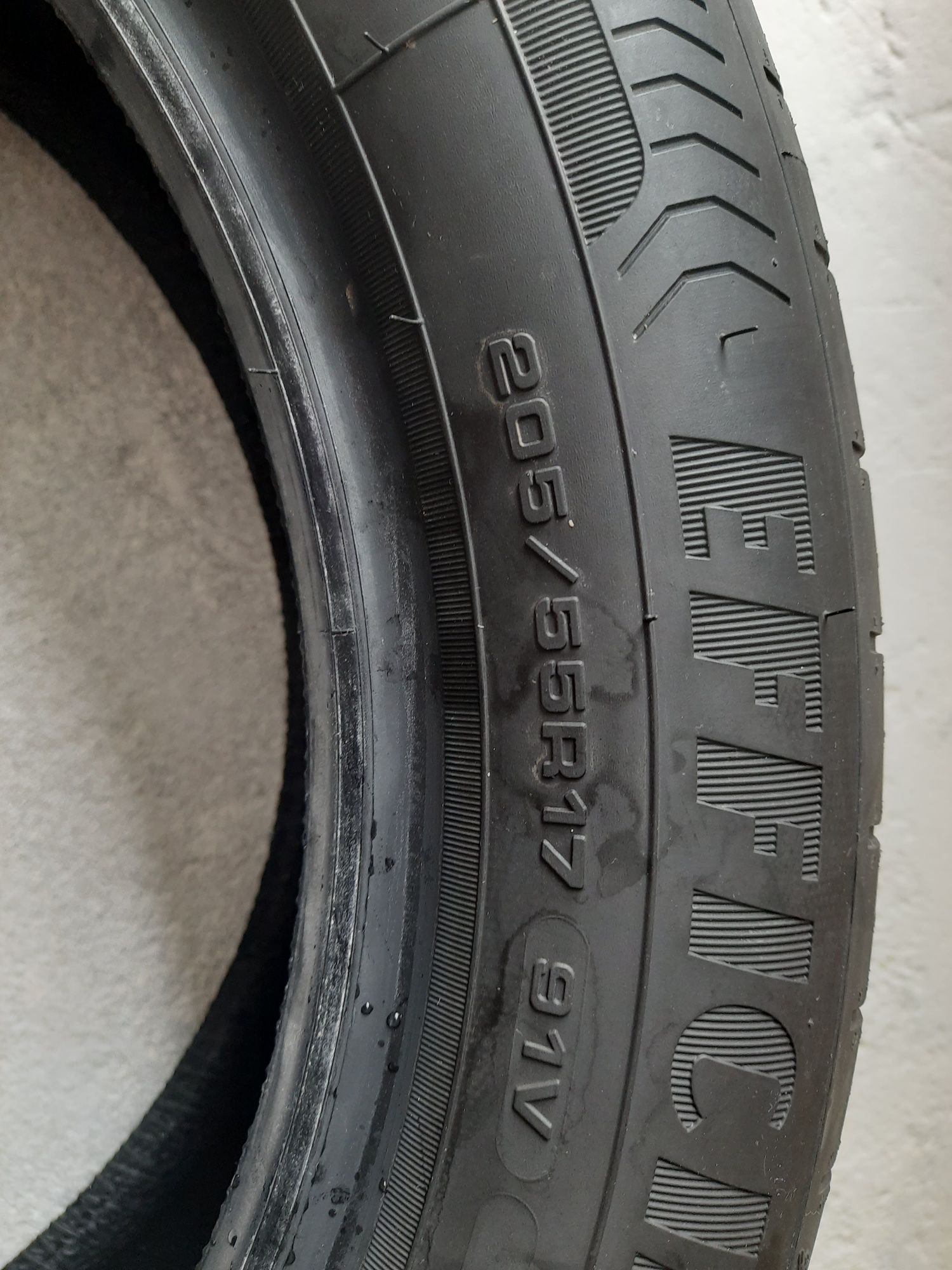 Opony letnie goodyear 205/55r17 91v efficient grip perfomance