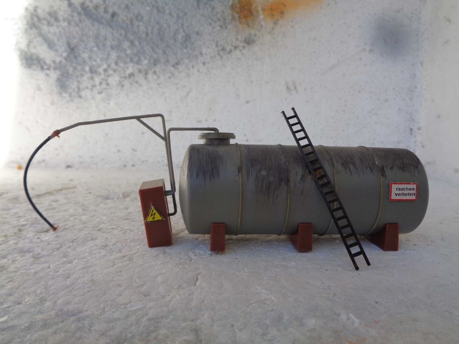 1:87 Deposito de gasoleo para locomotivas a diesel