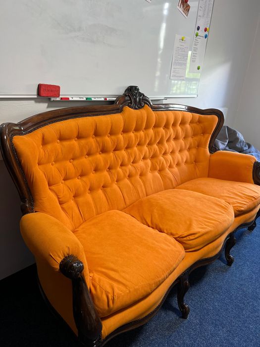 Продаю диван, ціна договірна