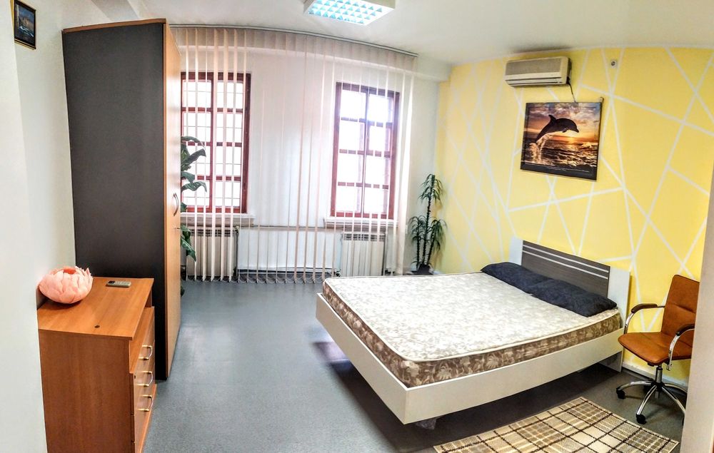 Аренда 70 м..кв. на М. Грушевского.