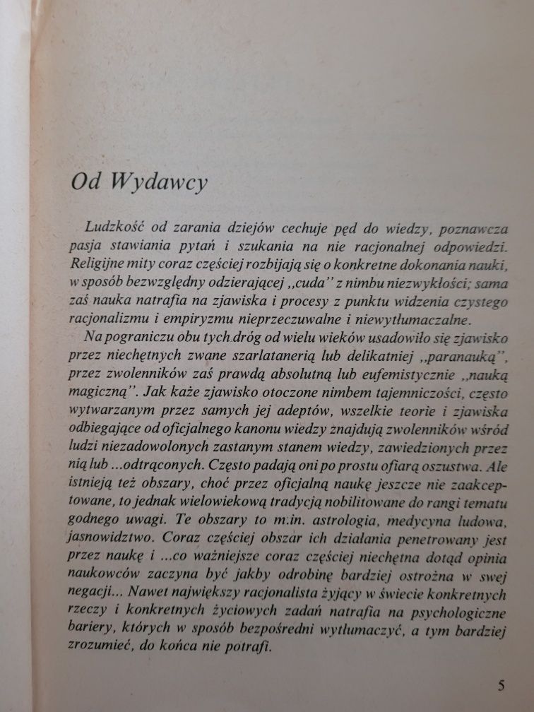 L.Szuman Księga wróżb i przepowiedni W kręgu Zodiaku 1991 Zodiak