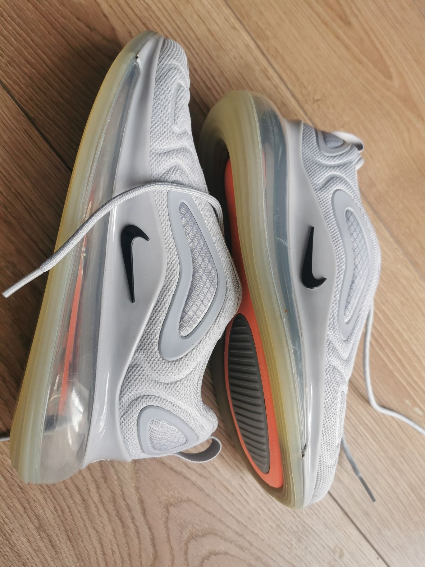 Adidas Nike 720 roz 38.5