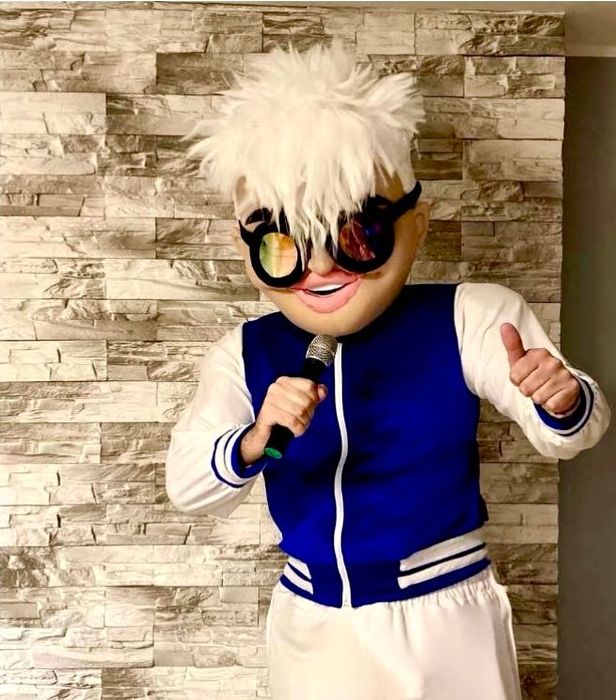 Tancerz Skolim ,Alvaro ,biały miś,wynajem,żywa maskotka