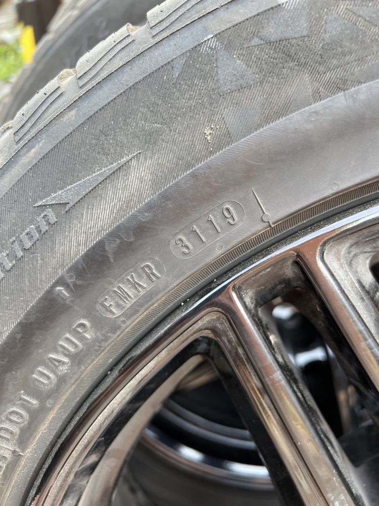 Bmw g30 Nexen 225/55r17 зима